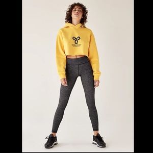 TNA Aritzia Equator Pant